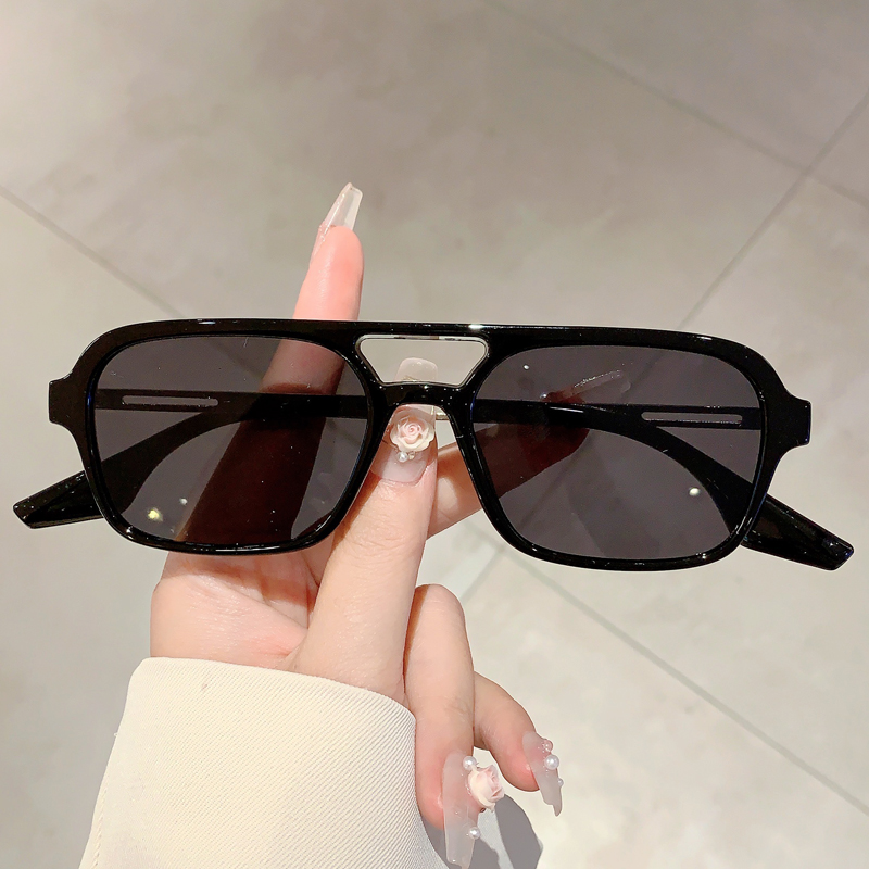 Trendy Women Double Beam Sungl - огляд і ціна Designer Sunglasses