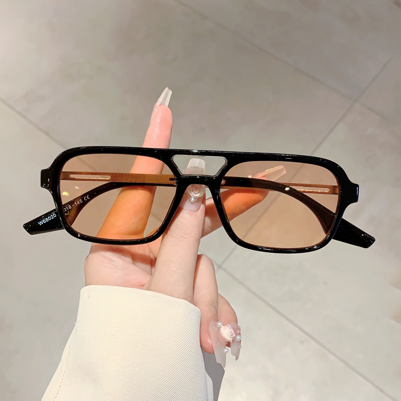 Trendy Women Double Beam Sungl - огляд і ціна Designer Sunglasses