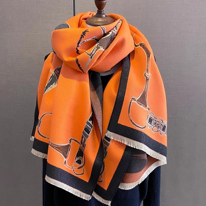 Retro Rider Horse Imitation Ca - огляд і ціна Cashmere Scarf